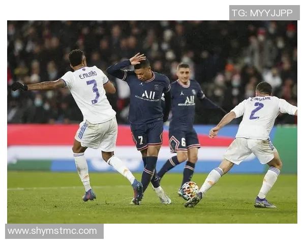 皇马与巴黎圣日耳曼精彩对决录像回顾11月4号赛事亮点分析